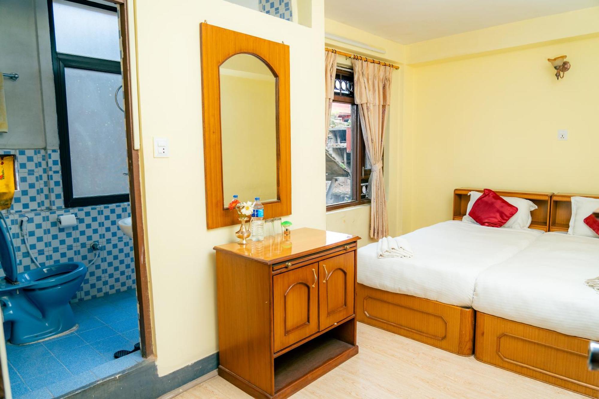 Golden Gate Guest House Μπακταπούρ Εξωτερικό φωτογραφία