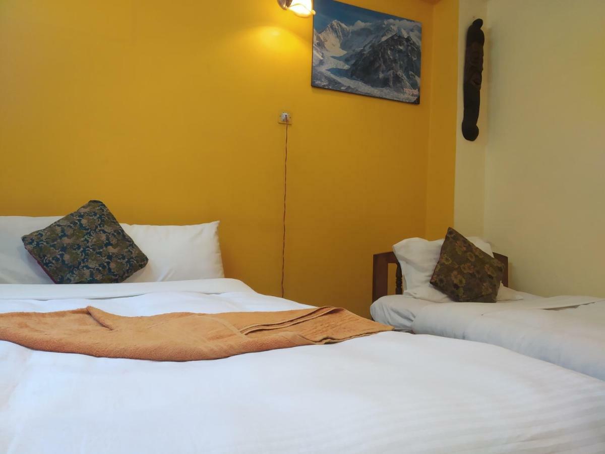 Golden Gate Guest House Μπακταπούρ Εξωτερικό φωτογραφία